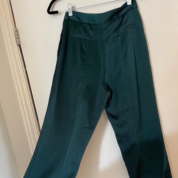Deep green slacks Aritzia - Picture 3 of 3